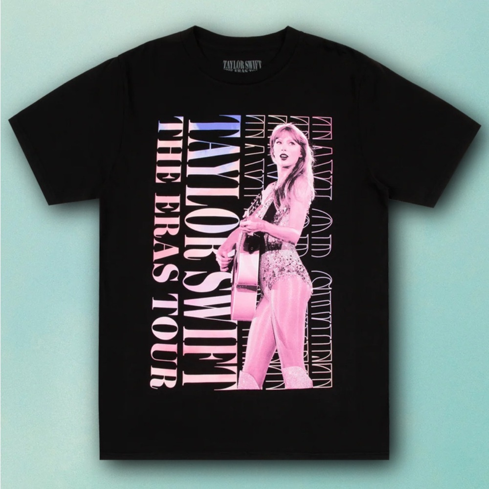 TAYLOR SWIFT | THE ERAS TOUR LOVER OVERSIZED T-SHIRT SIZE SMALL